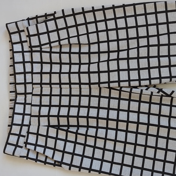 Monroe & Main Square Pleated Pull On Pants LARGE Black Gray Pockets - Picture 5 of 14